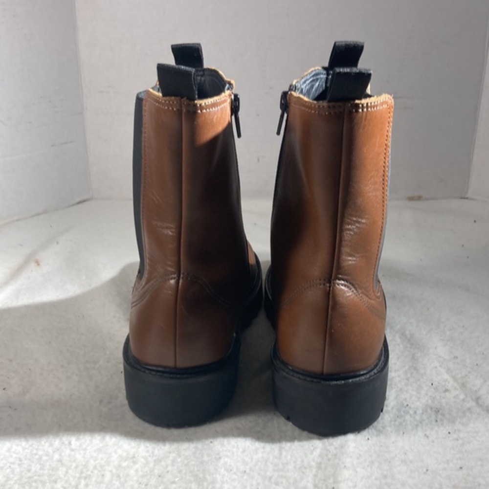 Zara Woman’s Brown Lug Sole Leather Ankle Boots - Picture 4 of 6